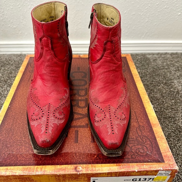 Corral Red Laser Ankle Boots - Picture 2 of 5